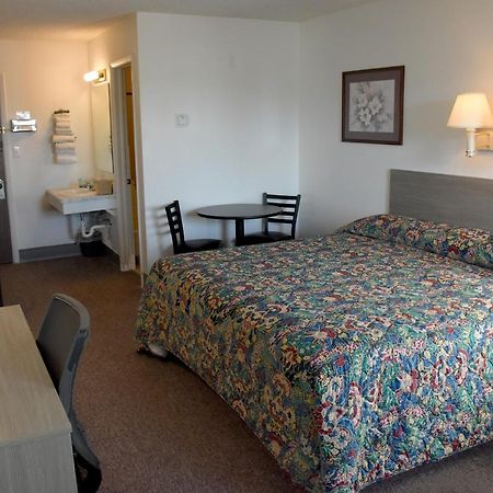 Yellowstone River Inn เกลนไดฟ์ ภายนอก รูปภาพ