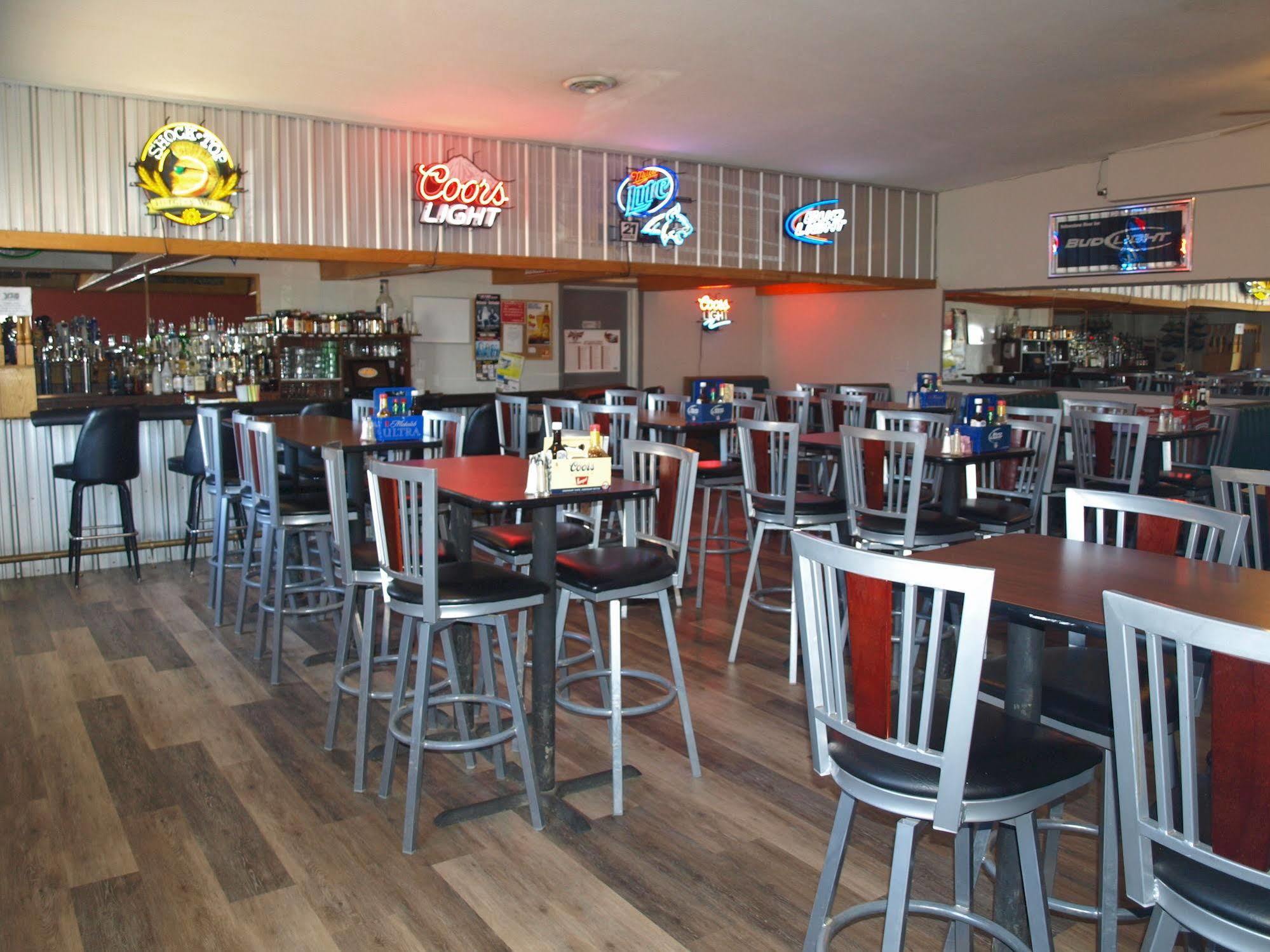 Yellowstone River Inn เกลนไดฟ์ ภายนอก รูปภาพ